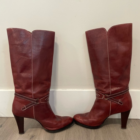 Burgundy Boots - Picture 5 of 6